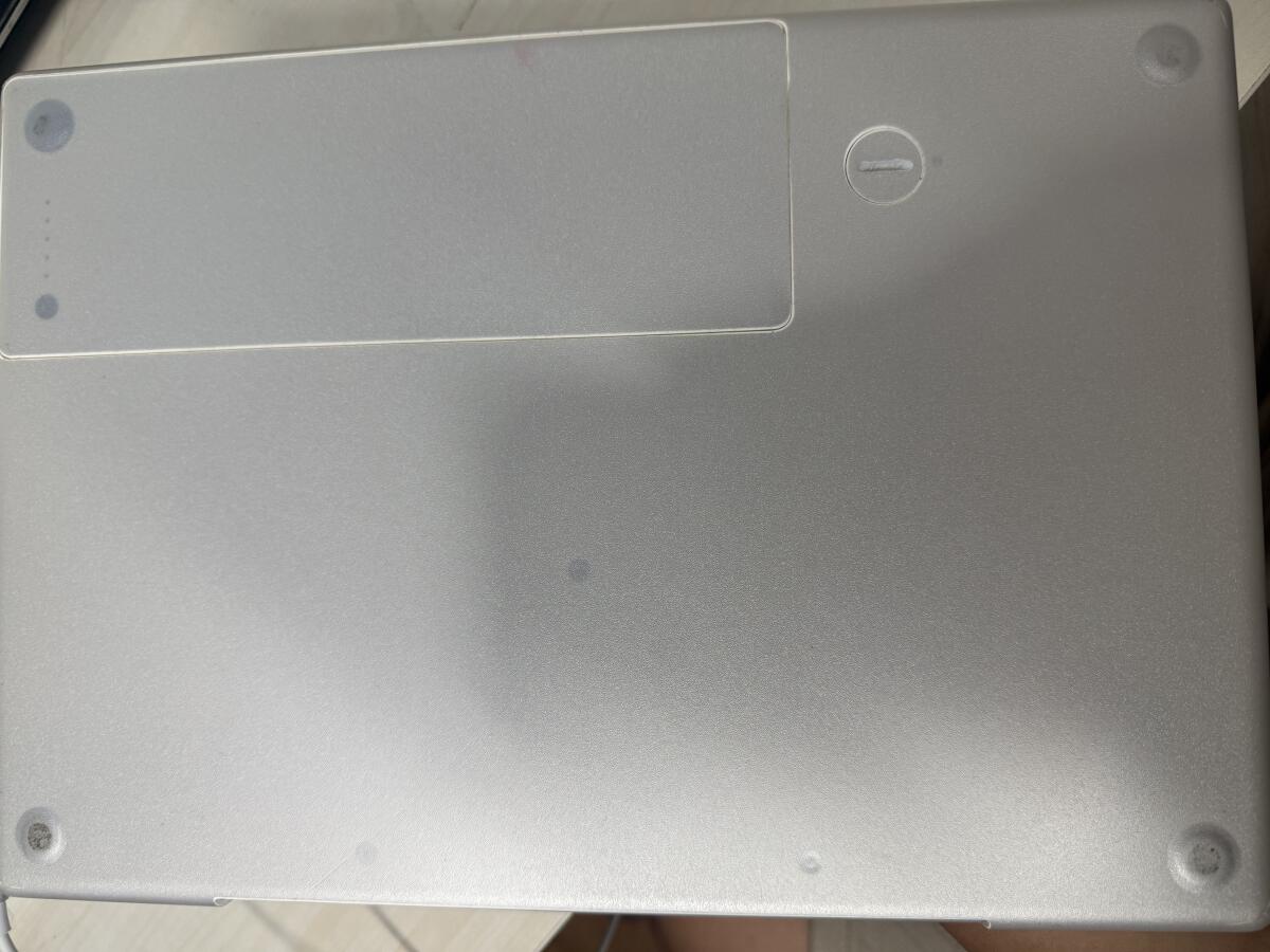 Apple MacBook5